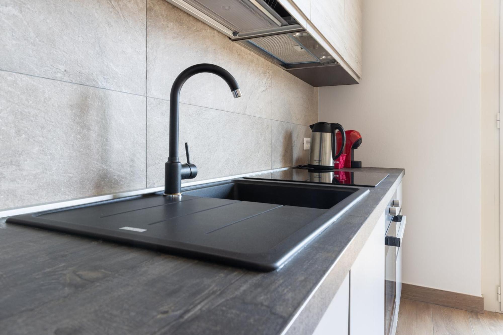Iseolakerental - L'Uliveto Di Bea Predore Buitenkant foto